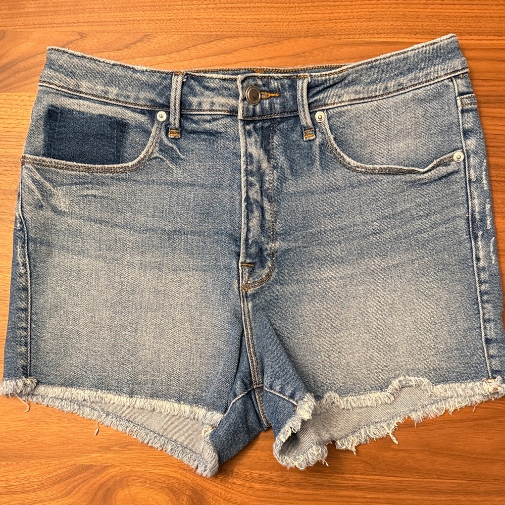 Good American Blue Jean Shorts